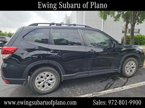 Crystal Black Silica 2019 Subaru Forester Base