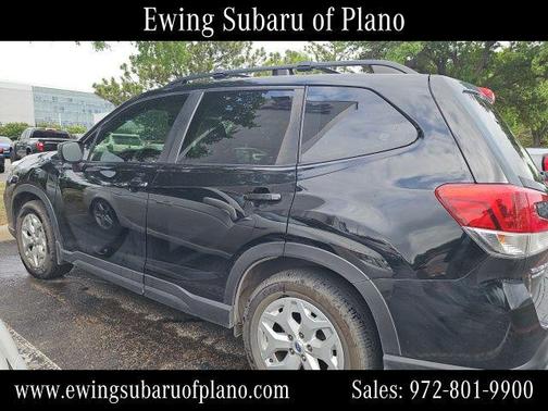 Crystal Black Silica 2019 Subaru Forester Base