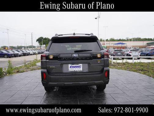 Deep Emerald Green Pearl 2026 Subaru Outback Wilderness