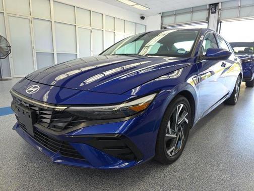 2024 Hyundai ELANTRA HEV Limited