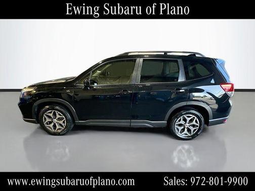 Crystal Black Silica 2020 Subaru Forester Premium