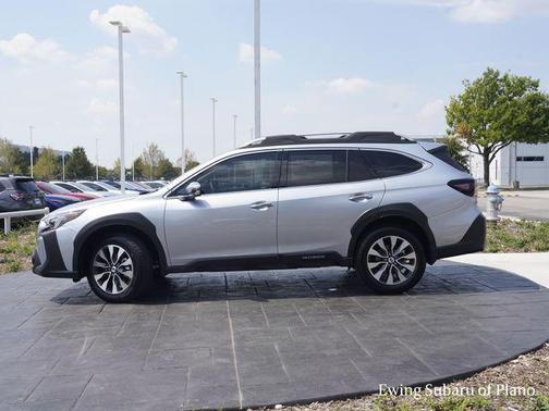 2025 Subaru Outback Touring XT
