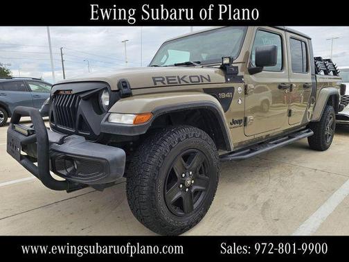 Gator Clearcoat 2020 Jeep Gladiator Sport S