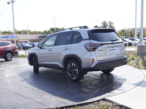 2025 Subaru Forester Hybrid Premium