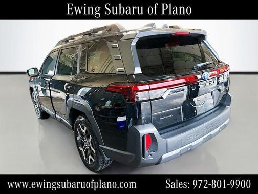 Crystal Black Silica 2026 Subaru Outback Touring XT