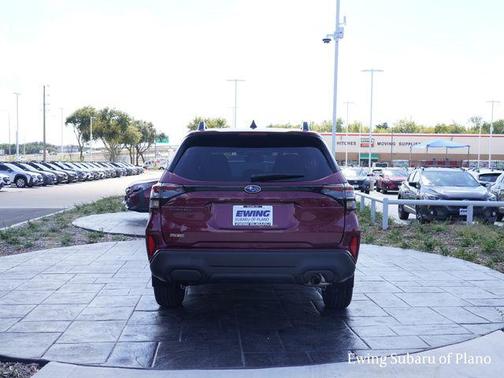 2025 Subaru Forester Premium