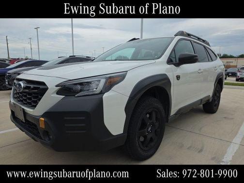 Crystal White Pearl 2023 Subaru Outback Wilderness