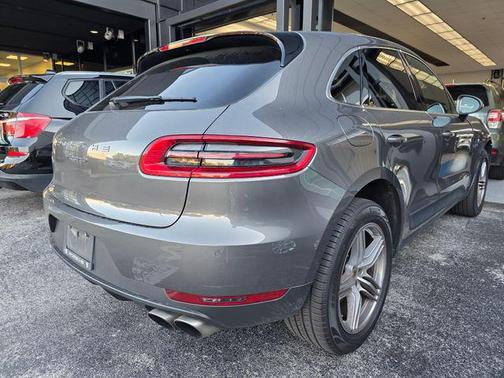 2015 Porsche Macan S