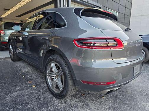 2015 Porsche Macan S