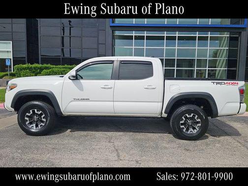 Super White 2018 Toyota Tacoma SR5