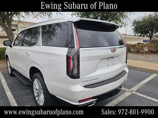 2024 Cadillac Escalade Luxury