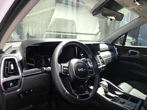2023 Kia Sorento S