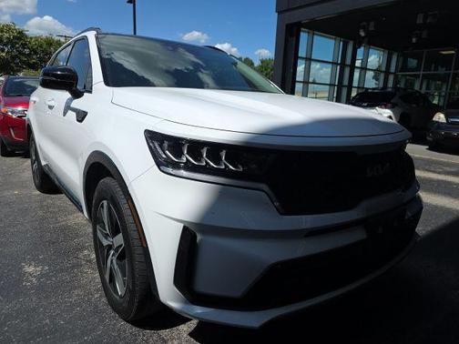 2023 Kia Sorento S