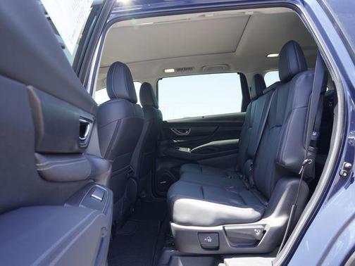2025 Subaru Ascent Limited 8-Passenger