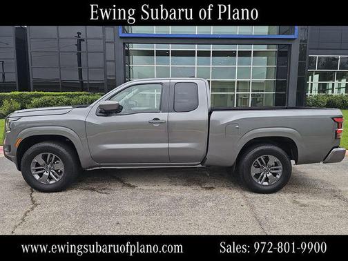 Gun Metallic 2025 Nissan Frontier SV