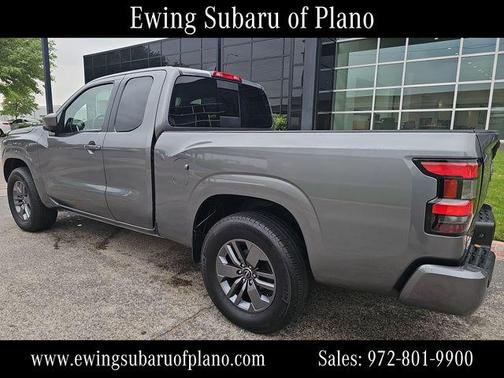 Gun Metallic 2025 Nissan Frontier SV