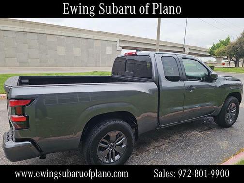 Gun Metallic 2025 Nissan Frontier SV