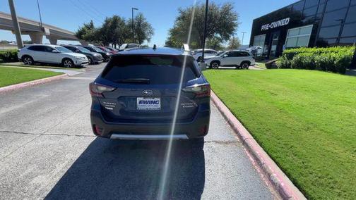 2022 Subaru Outback Touring