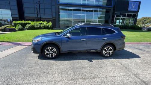 2022 Subaru Outback Touring
