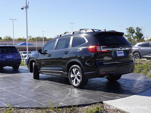 2025 Subaru Ascent Premium 7-Passenger