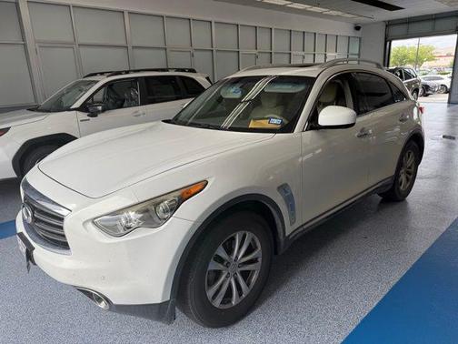 2013 INFINITI FX37 Base