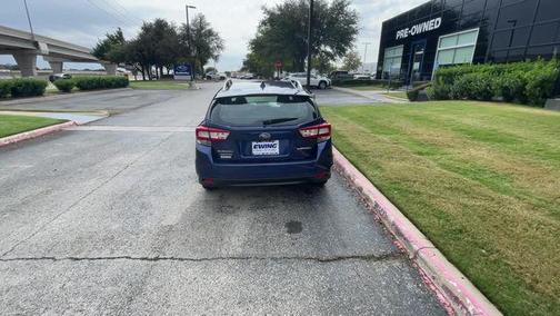 2018 Subaru Impreza 2.0i Premium