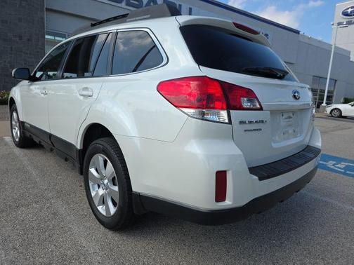 2011 Subaru Outback 3.6 R Limited