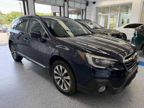 2018 Subaru Outback 2.5i Touring