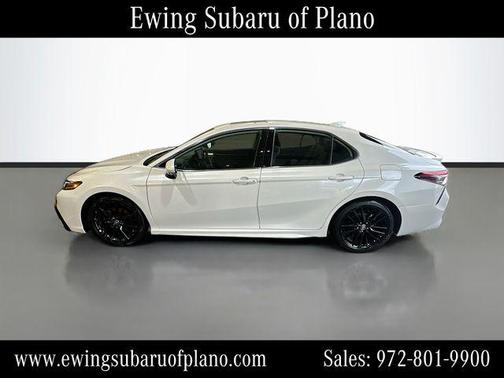 Wind Chill Pearl 2023 Toyota Camry XSE