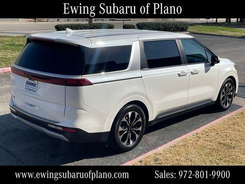 2022 Kia Carnival EX