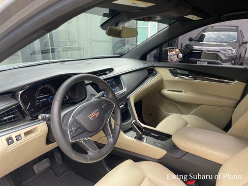 2018 Cadillac XT5 Base
