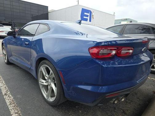 2021 Chevrolet Camaro RWD Coupe LT1