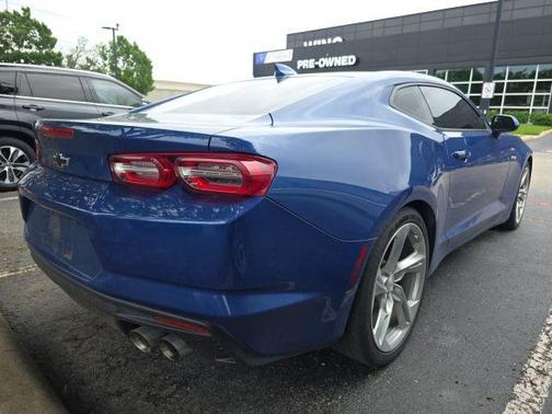 2021 Chevrolet Camaro RWD Coupe LT1