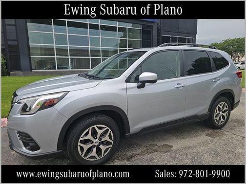Ice Silver Metallic 2023 Subaru Forester Premium