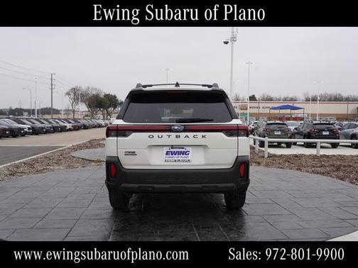Crystal White Pearl 2026 Subaru Outback Premium