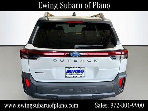 Crystal White Pearl 2026 Subaru Outback Premium