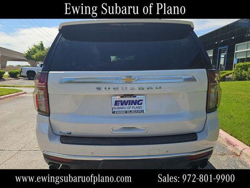 Iridescent Pearl Tricoat 2021 Chevrolet Suburban 2WD High Country