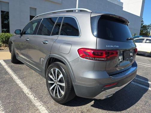 2022 Mercedes-Benz GLB 250 Base