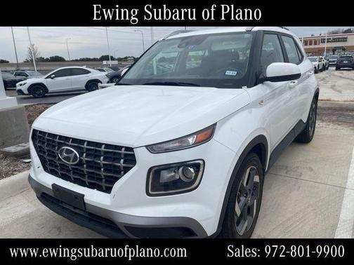 2022 Hyundai VENUE SEL