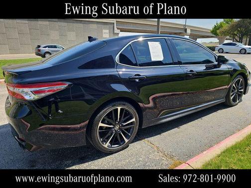 Midnight Black Metallic 2020 Toyota Camry XSE
