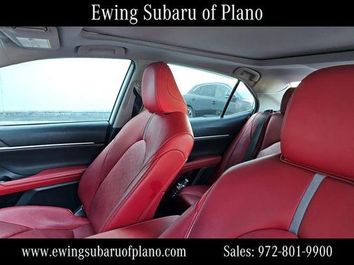 2019 Toyota Camry XSE