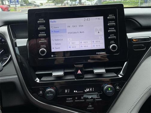 2022 Toyota Camry LE