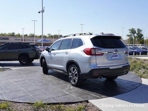 2025 Subaru Ascent Limited 7-Passenger