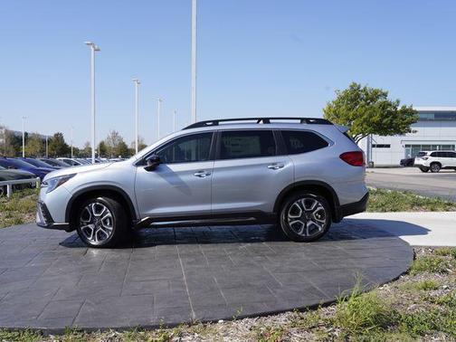 2025 Subaru Ascent Limited 7-Passenger