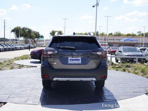 2025 Subaru Outback Touring