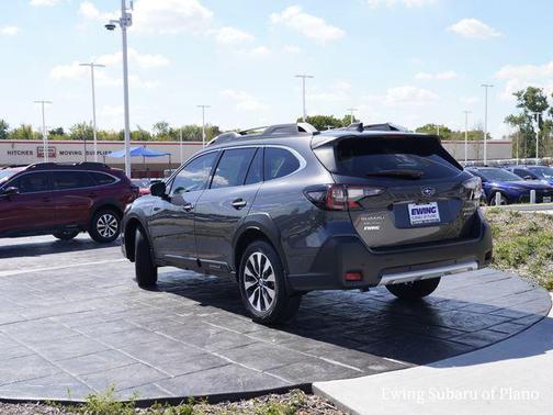 2025 Subaru Outback Touring