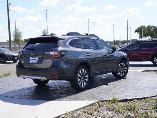 2025 Subaru Outback Touring