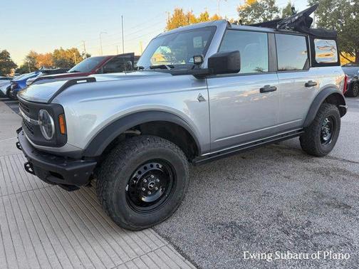 2023 Ford Bronco Black Diamond