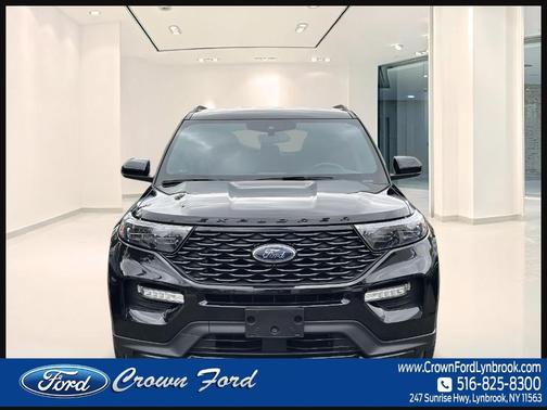2022 Ford Explorer ST-Line