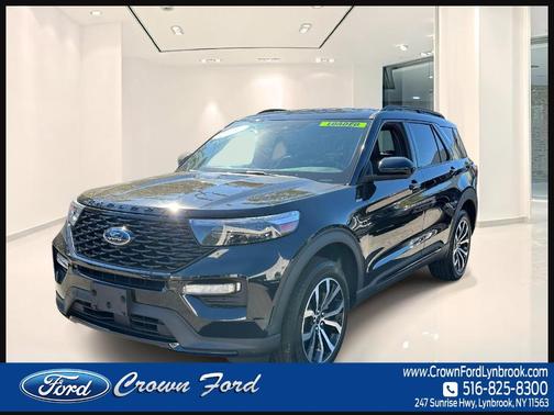 2022 Ford Explorer ST-Line
